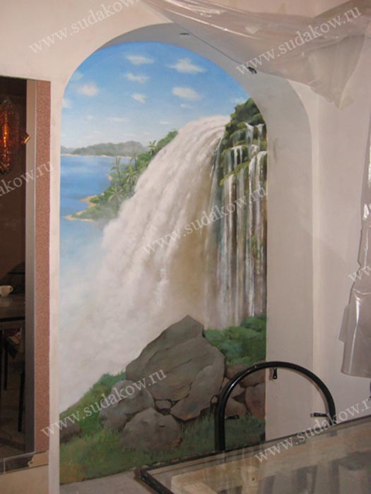 В чем особенность декоративных водопадов настенных?